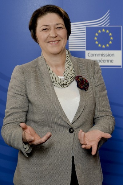 "Behind every individual success story, there is a lot of teamwork", Interview with mag. Violeta Bulc, European Commissioner for Mobility and Transport